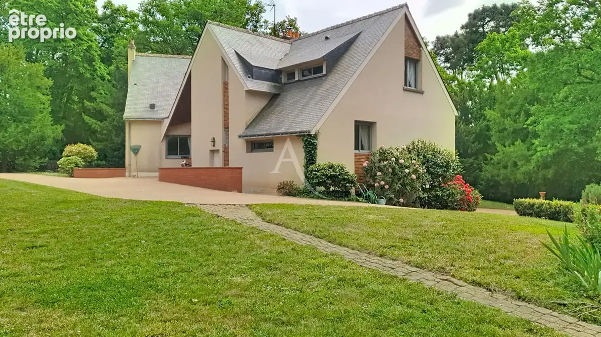 Maison d'architecte à Saint-Avertin, 220 m², 6 chambres, Parc arboré de 5 400 m² - photo 4