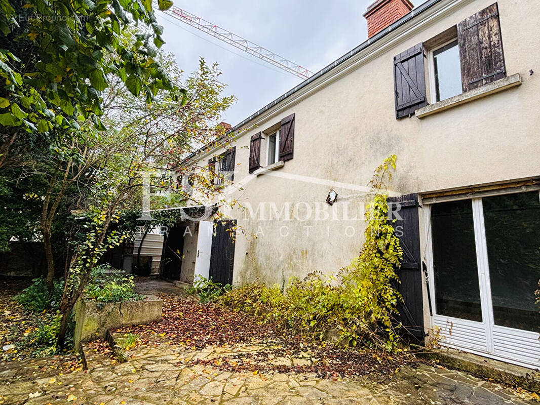 Maison à SAINT-LEU-LA-FORET