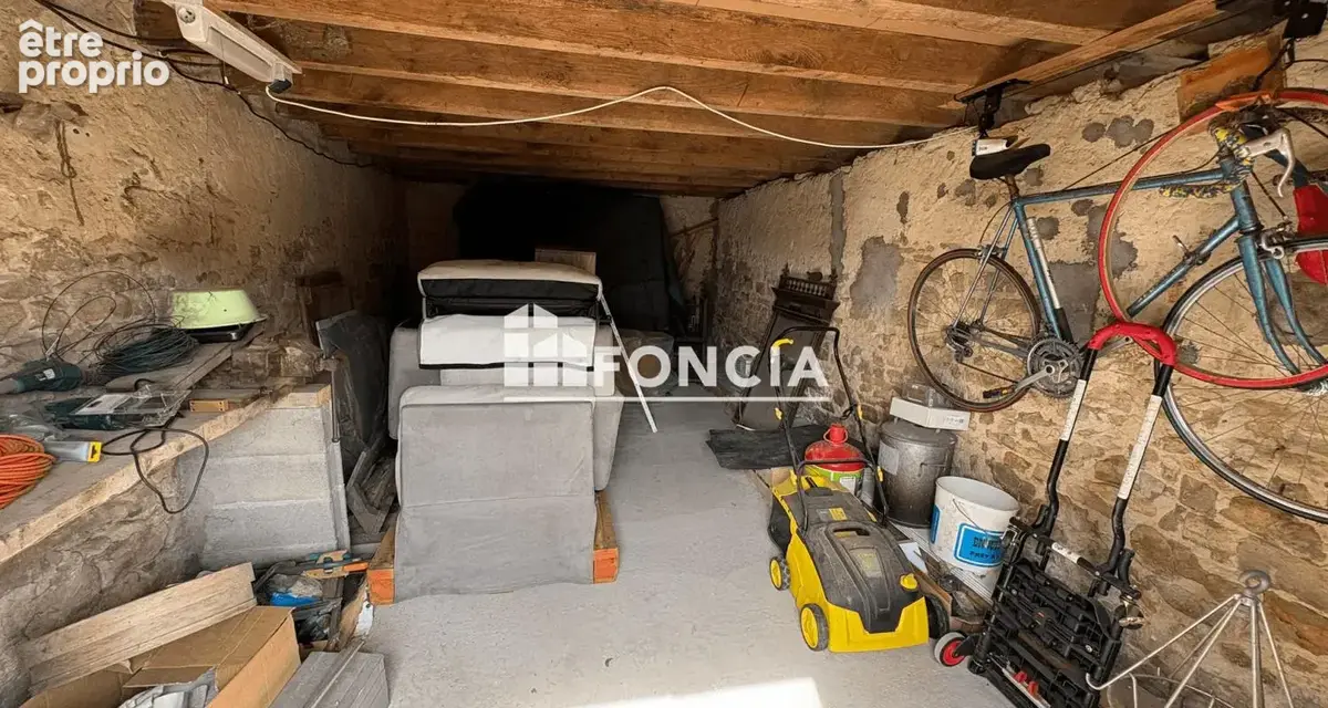 À VENDRE – Maison de plain-pied avec beau potentiel à CHERRE-AU - photo 8