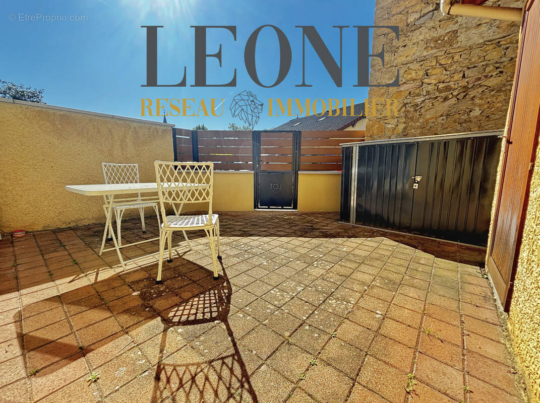 Maison à VAULX-MILIEU