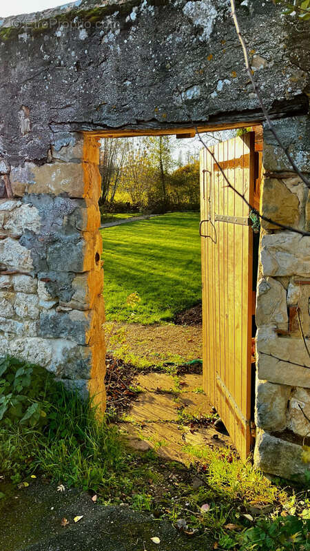 Maison à THOURY-FEROTTES