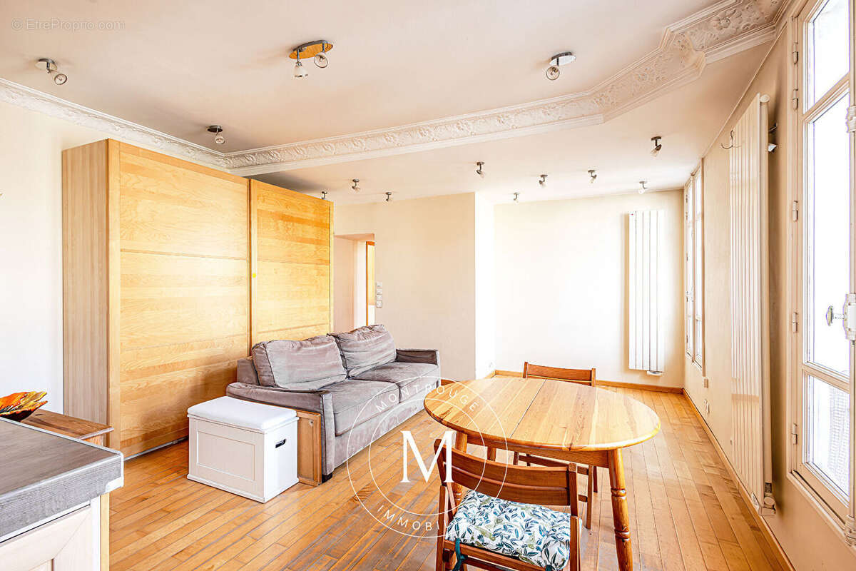 Appartement à MONTROUGE