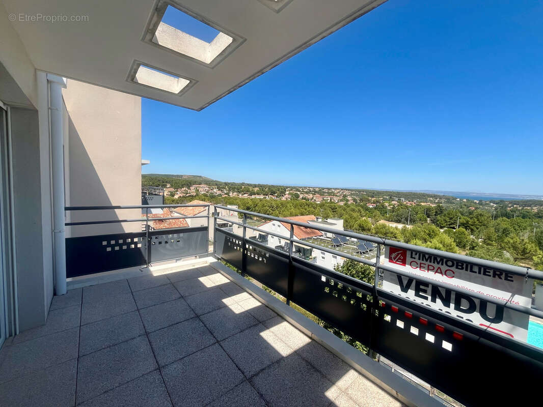 A VENDRE- Appartement T4 avec double garage, parking et terrasse- Résidence avec piscine - photo 7
