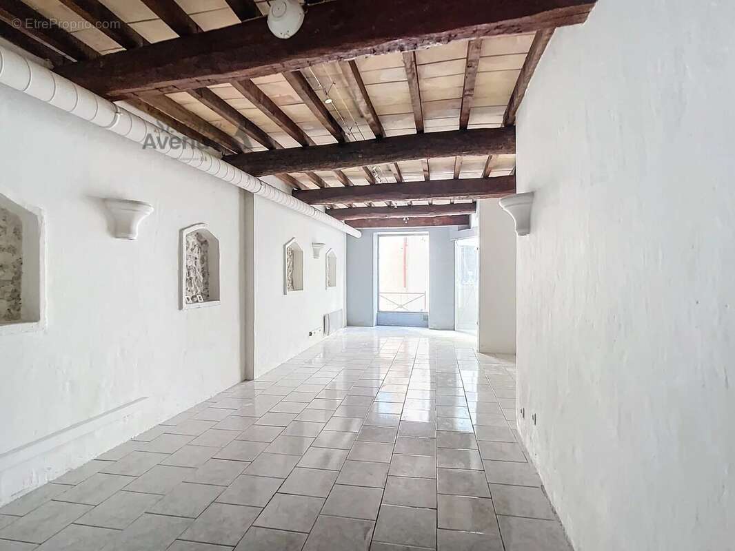 Commerce à LE CANNET