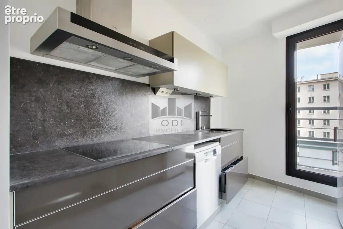 Appartement 3 chambres PARIS 16EME Porte de Saint Cloud - photo 4