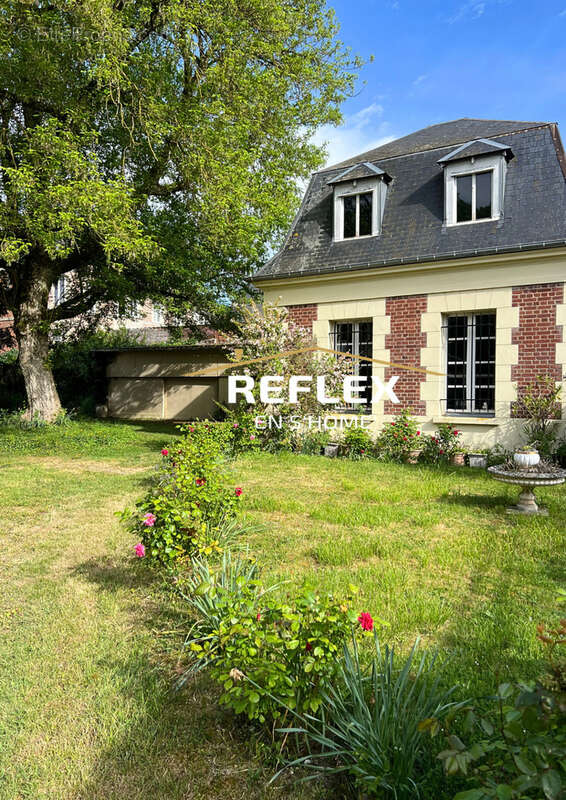 Maison à VILLERS-BRETONNEUX