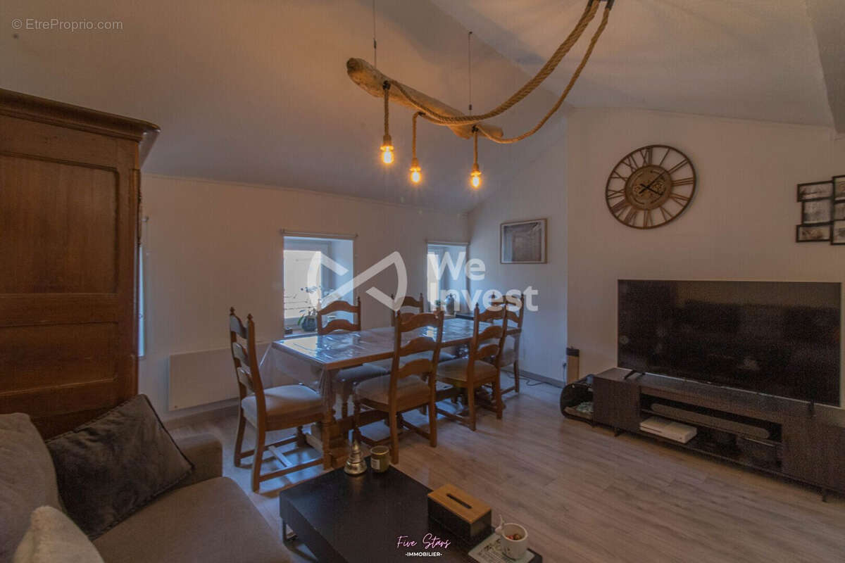 Appartement 72 m² à Vezelise  - photo 4