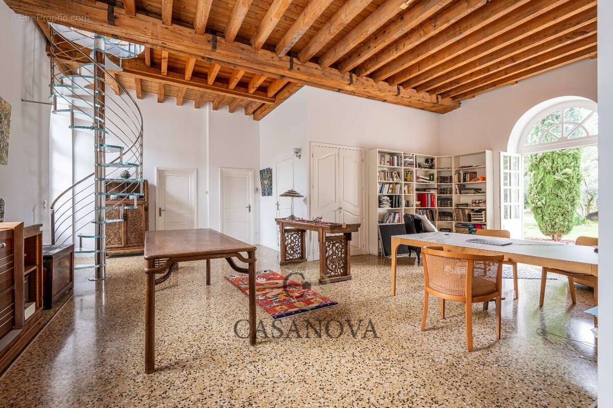 Maison à BEZIERS