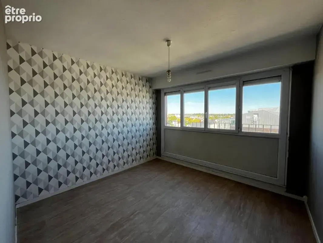 Appartement Les Ponts De Ce 5 pièce(s) 91.07m² - photo 6