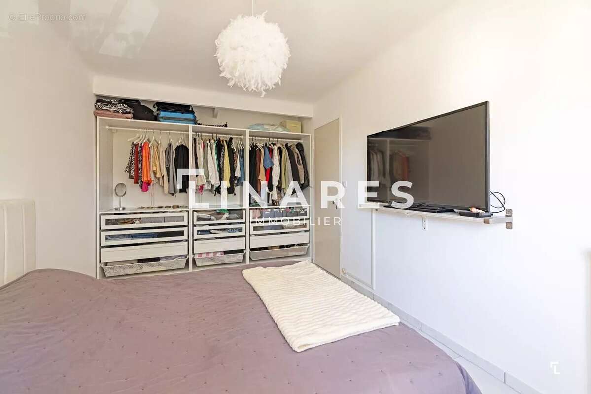 LA LINEA - Appartement T3 de 73m2 - Loggia - Terrasse - 13012 - photo 9