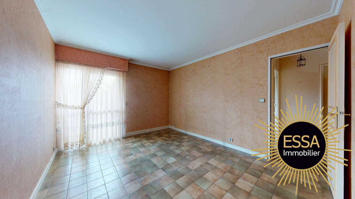 Appartement à VELIZY-VILLACOUBLAY