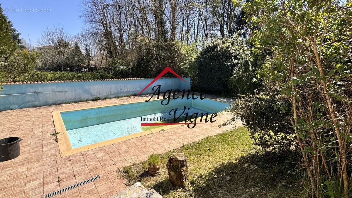 Maison à SAINT-AMBROIX