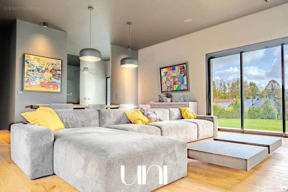 Maison à BIEVILLE-BEUVILLE