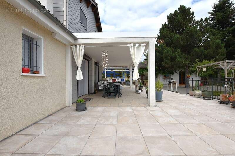 Maison à SAINT-FERREOL-D'AUROURE