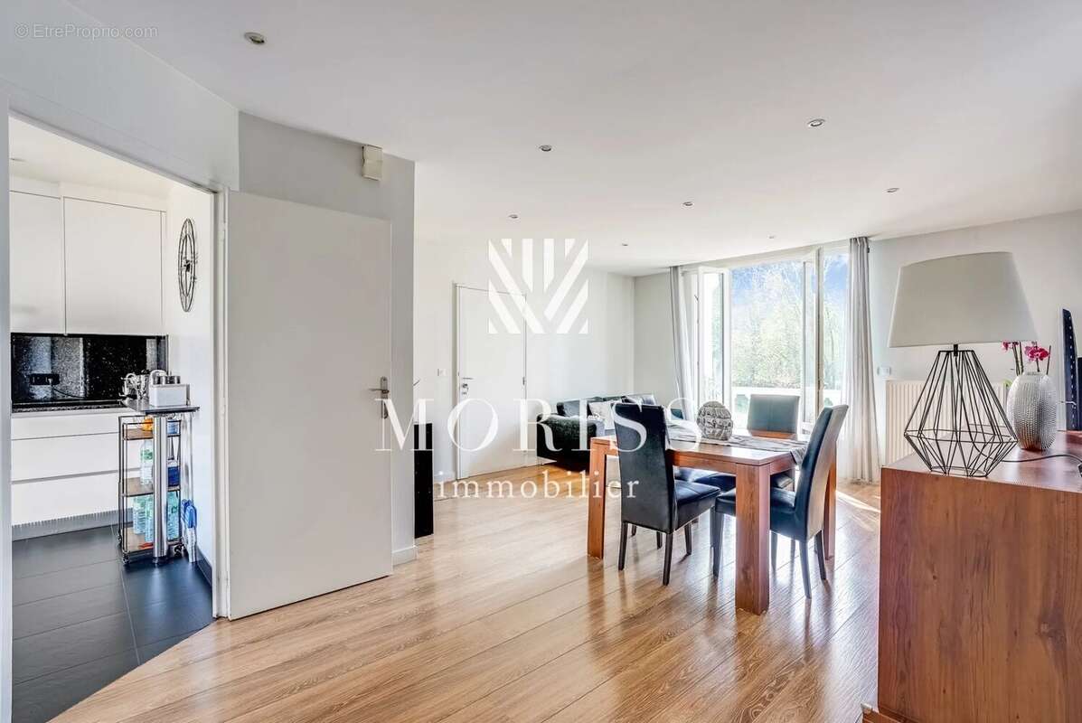 Appartement à LE PERREUX-SUR-MARNE