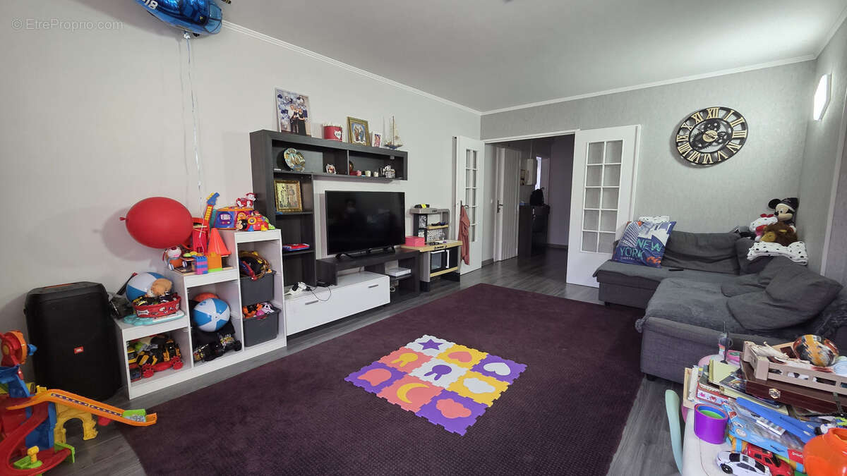 Appartement à BOISSY-SAINT-LEGER