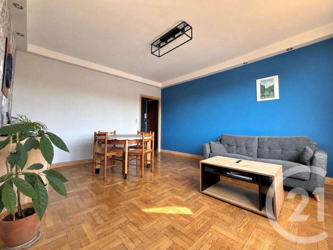 Appartement 43 m² à Limoges  - photo 3