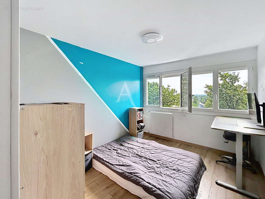 Appartement  T5 97m2 - MÂCON - photo 9