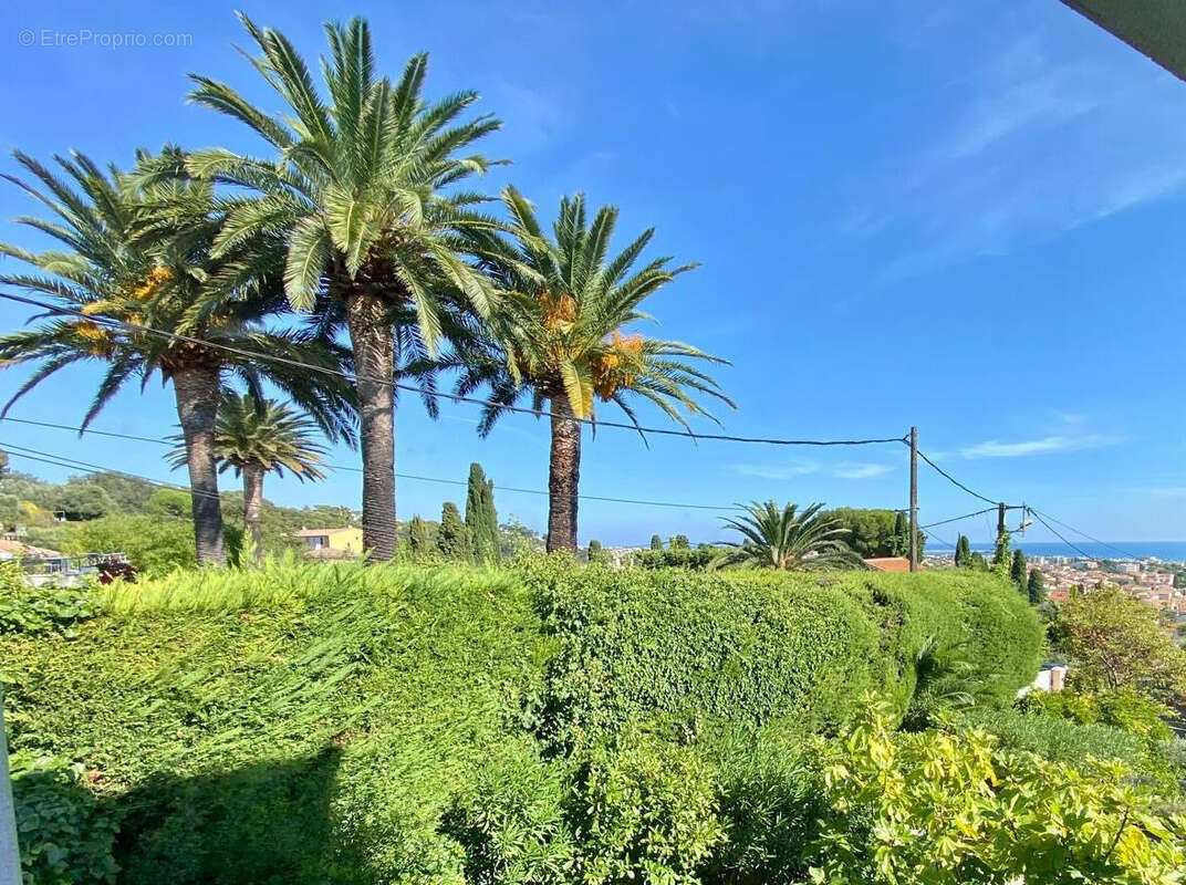 Appartement à CAGNES-SUR-MER