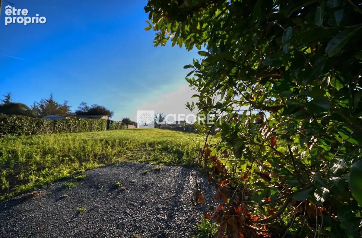 Terrain  de 660 m² à vendre à Giroussens - photo 2