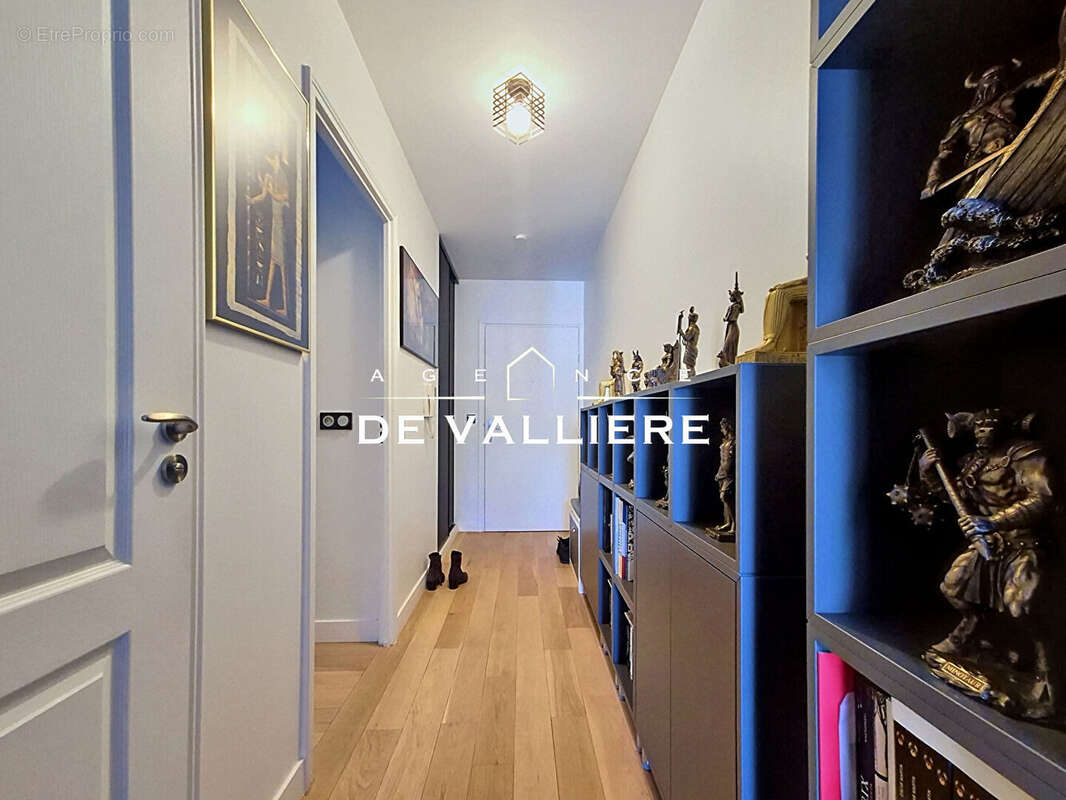 Appartement à NANTERRE