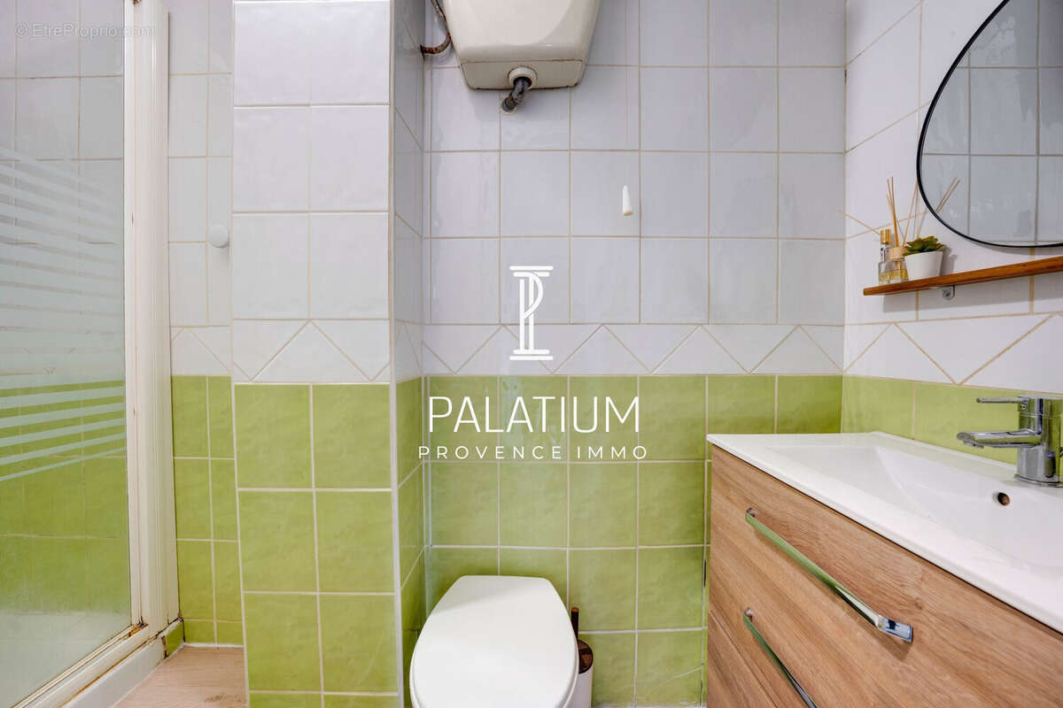 Appartement à MARSEILLE-6E