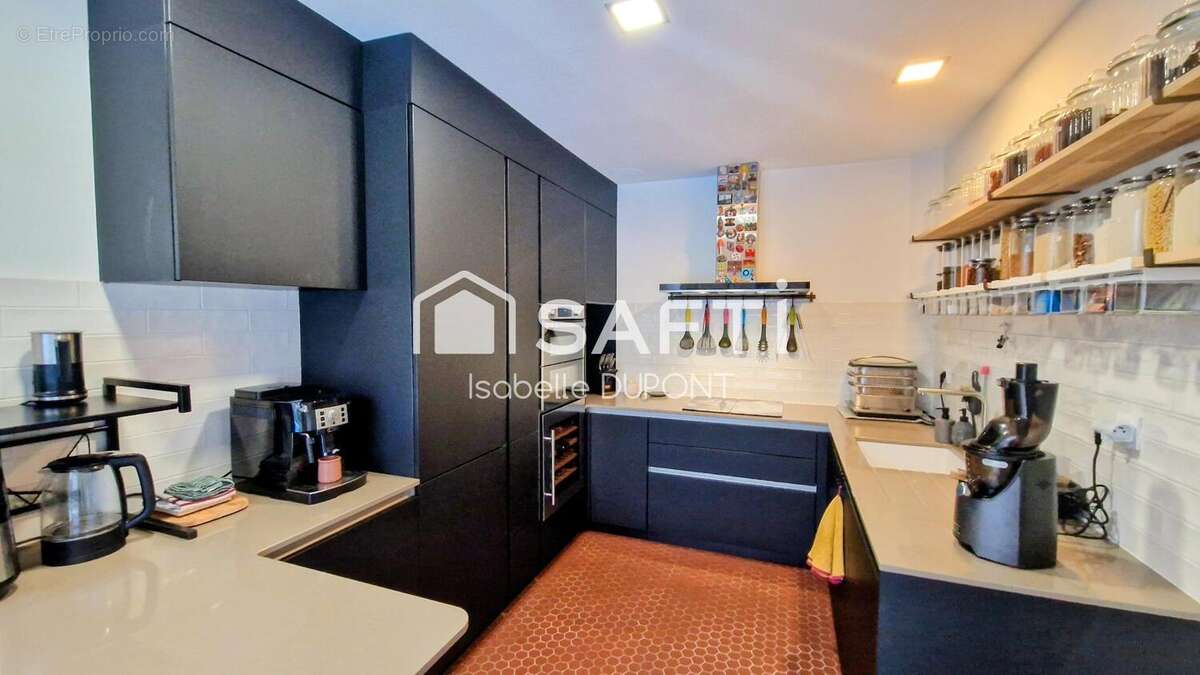 Photo 5 - Maison à LE HAILLAN