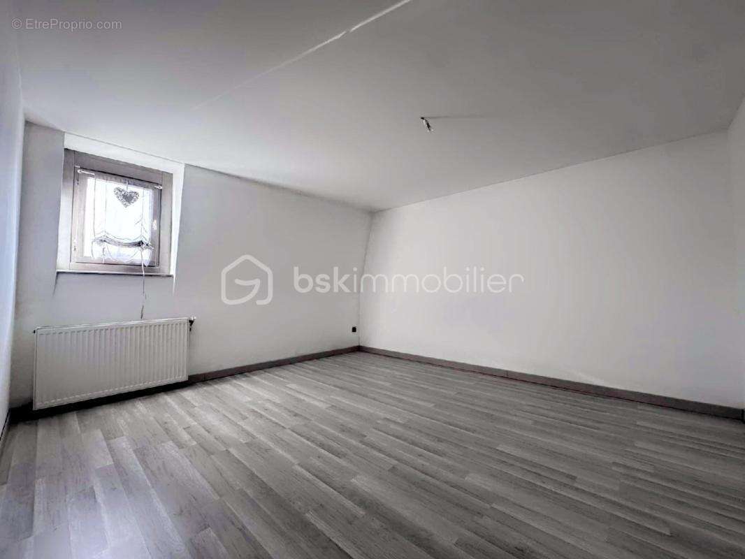 Maison à MARLES-LES-MINES