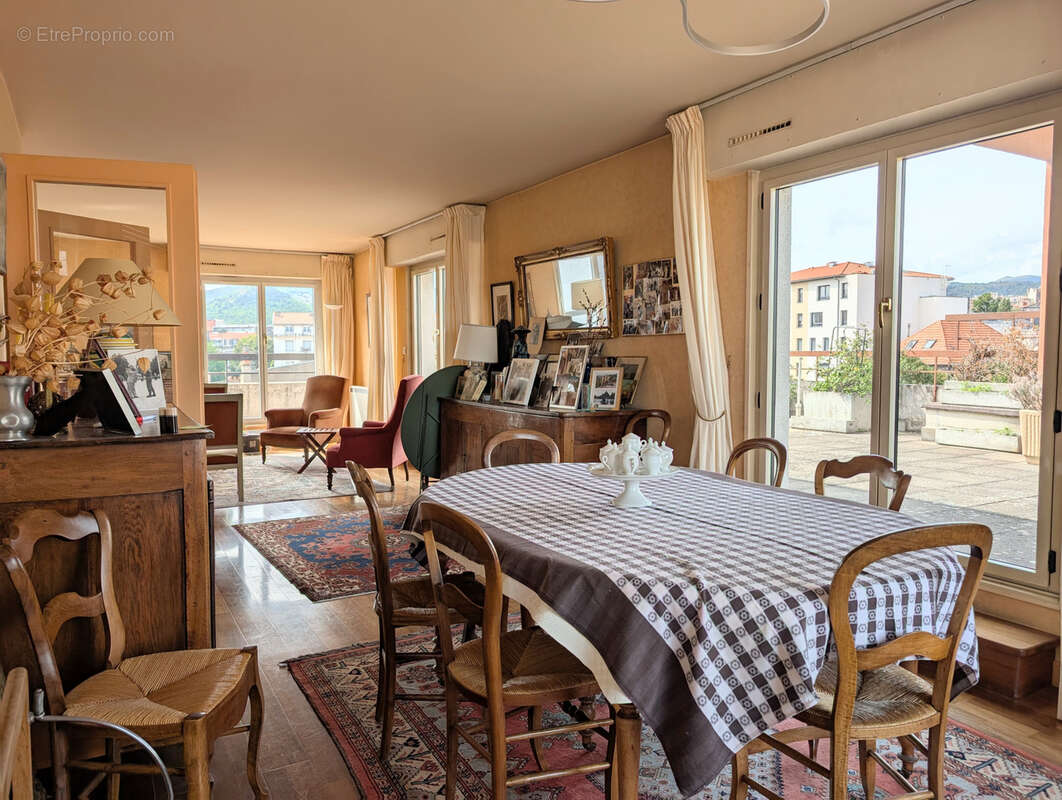 Appartement à CLERMONT-FERRAND