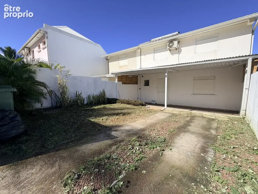 GRAND BOIS / LA CAFRINE : Maison de ville F5 d’environ 107 m2 avec vue mer et jardinet / Pour Résidence Princi - photo 14