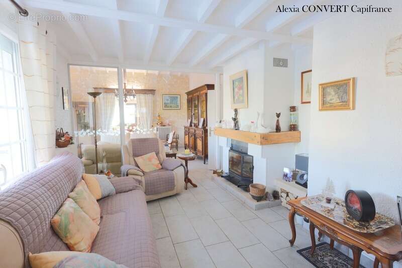 Maison à BUELLAS