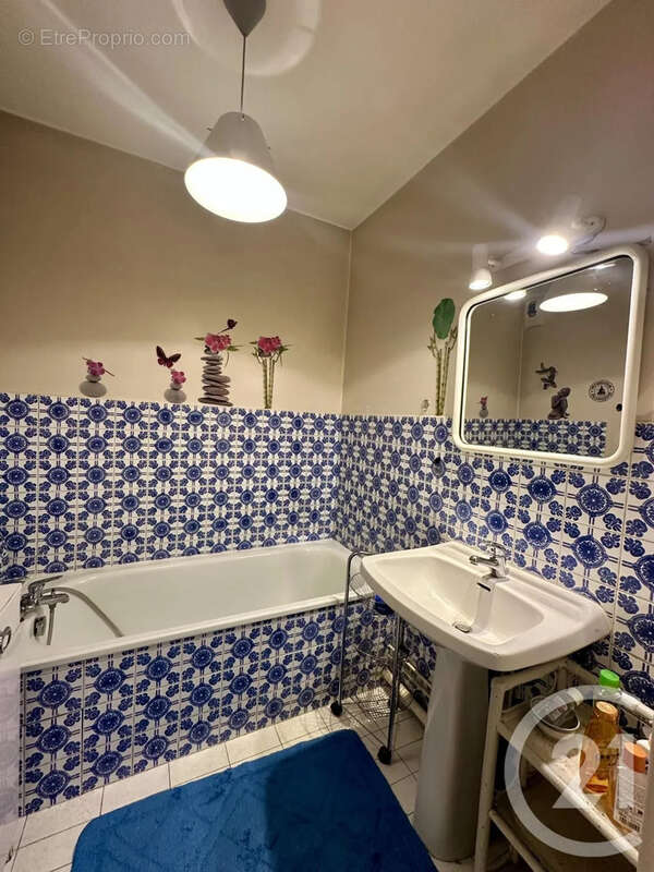 Appartement 61 m² à Villeurbanne  - photo 7