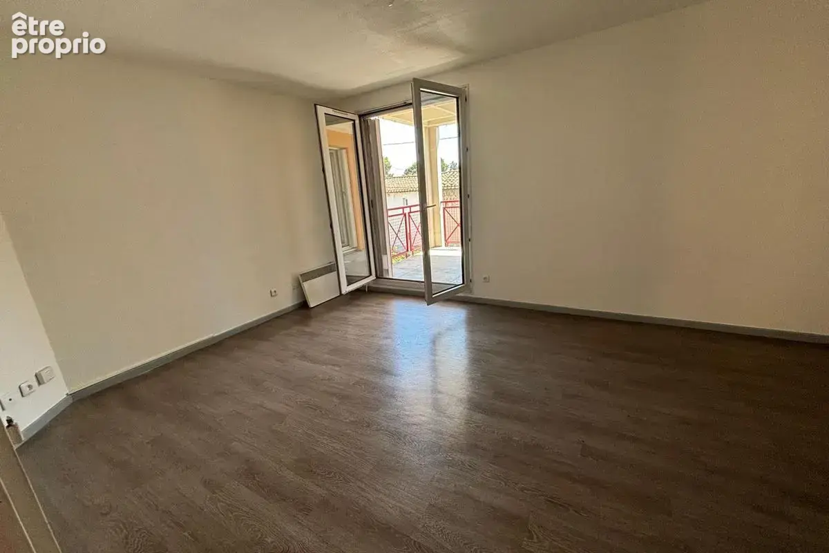 Résidence « LES LOGIS DE GRIGNAN » - T3 N°E006400104L - photo 9