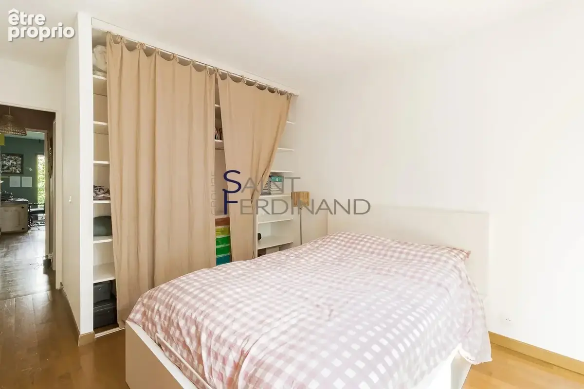 Levallois Perret - Appartement familial 4 chambres + Terrasse - parking inclus - photo 10