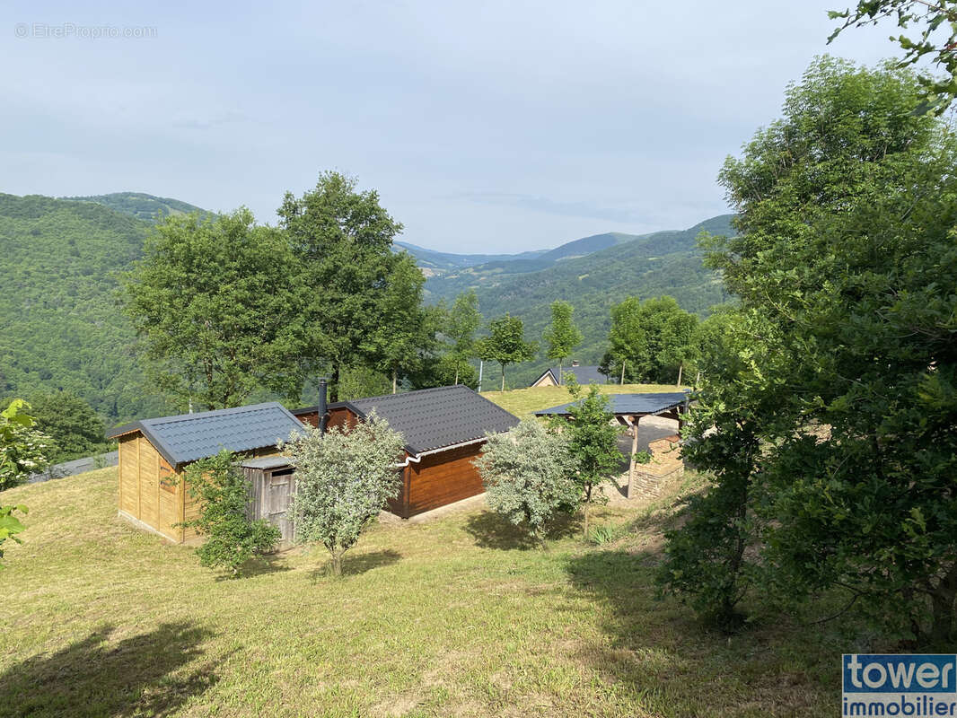 Terrain à POMAYROLS