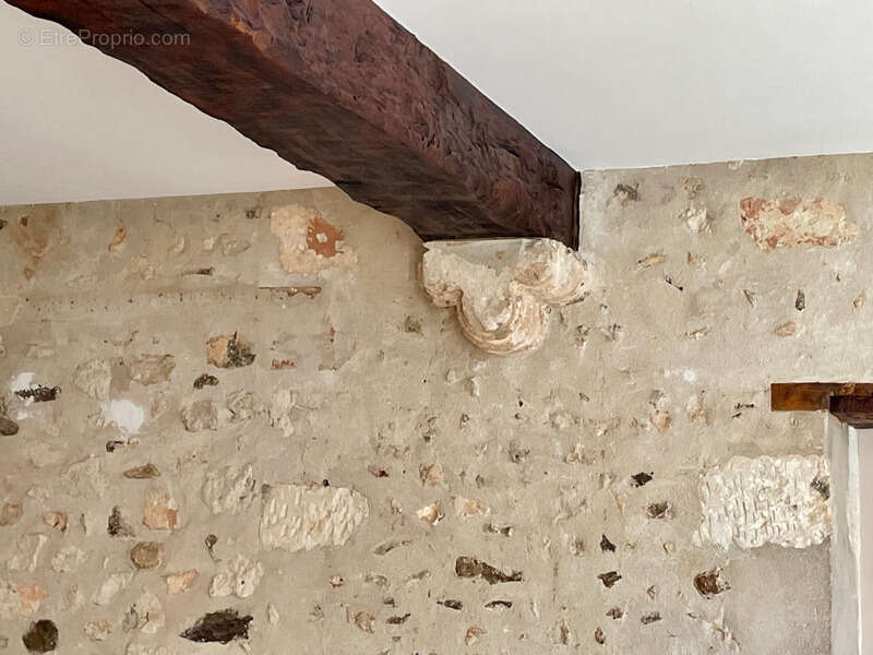 Maison à THIRON-GARDAIS