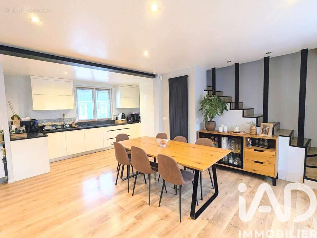 Photo 5 - Maison à BRIE-COMTE-ROBERT