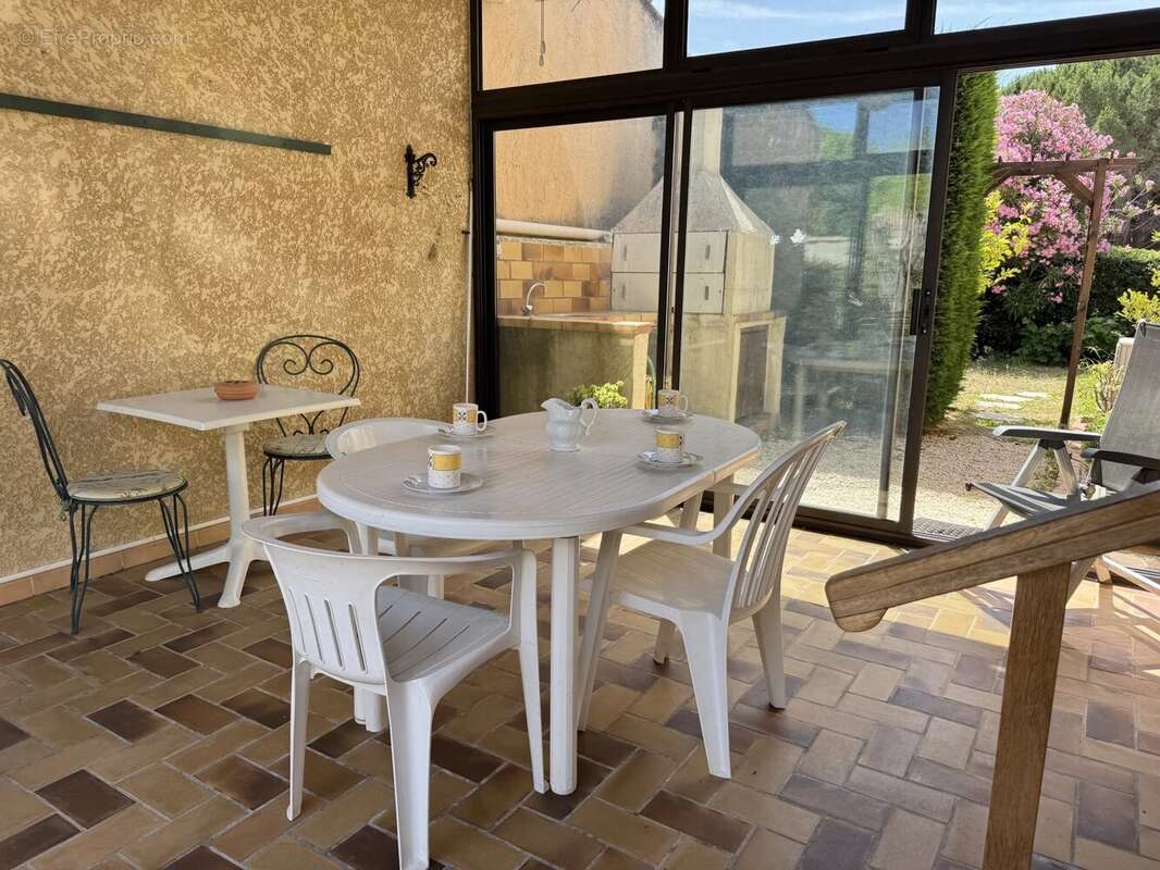 Maison à LA LONDE-LES-MAURES