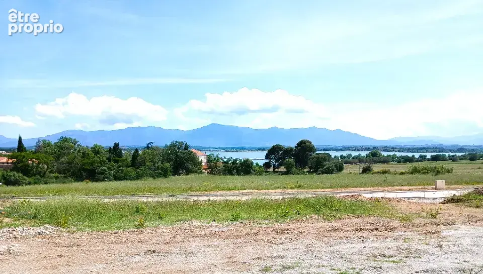 Photo Terrain à Villeneuve-De-La-Raho au prix de 430 000€