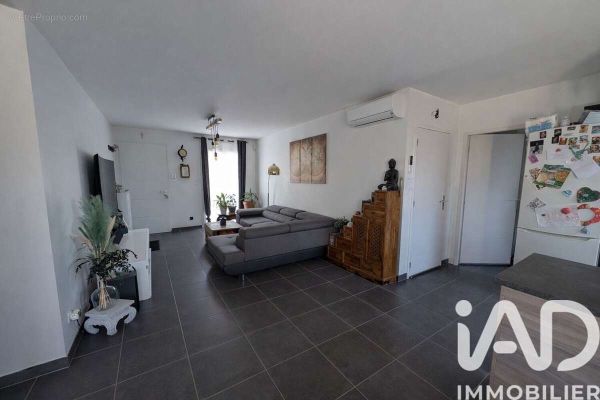 Photo 3 - Maison à SAINT-HILAIRE