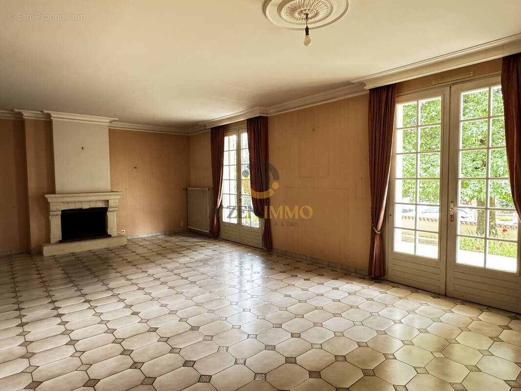 Maison 156 m² à Secondigny  - photo 5