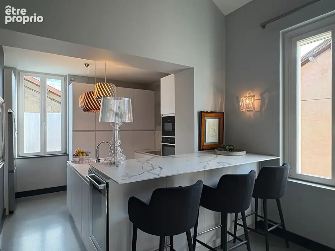 Bourg Bel Air, beau Duplex de 135 m² Carrez (190 m² au sol) - photo 11