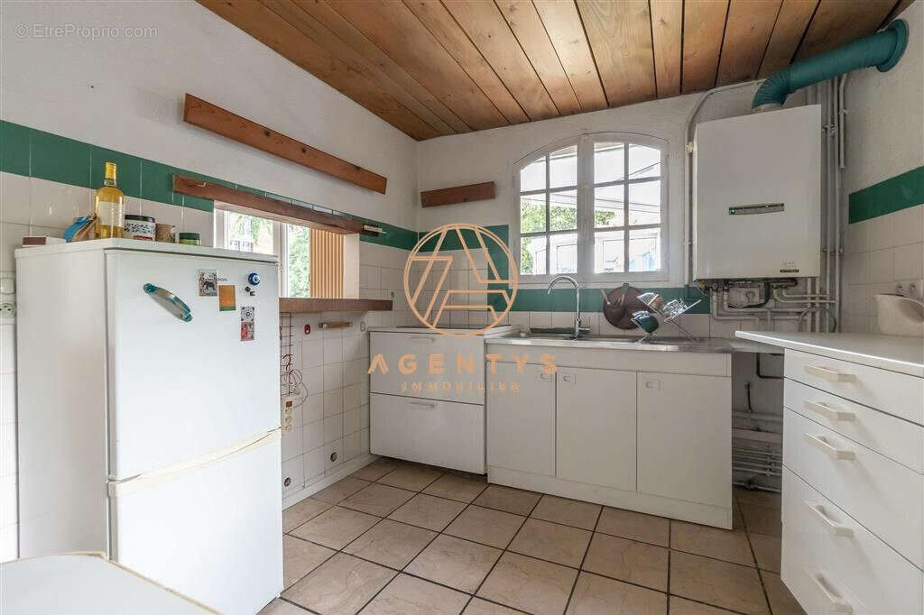 Appartement à NOGENT-SUR-MARNE