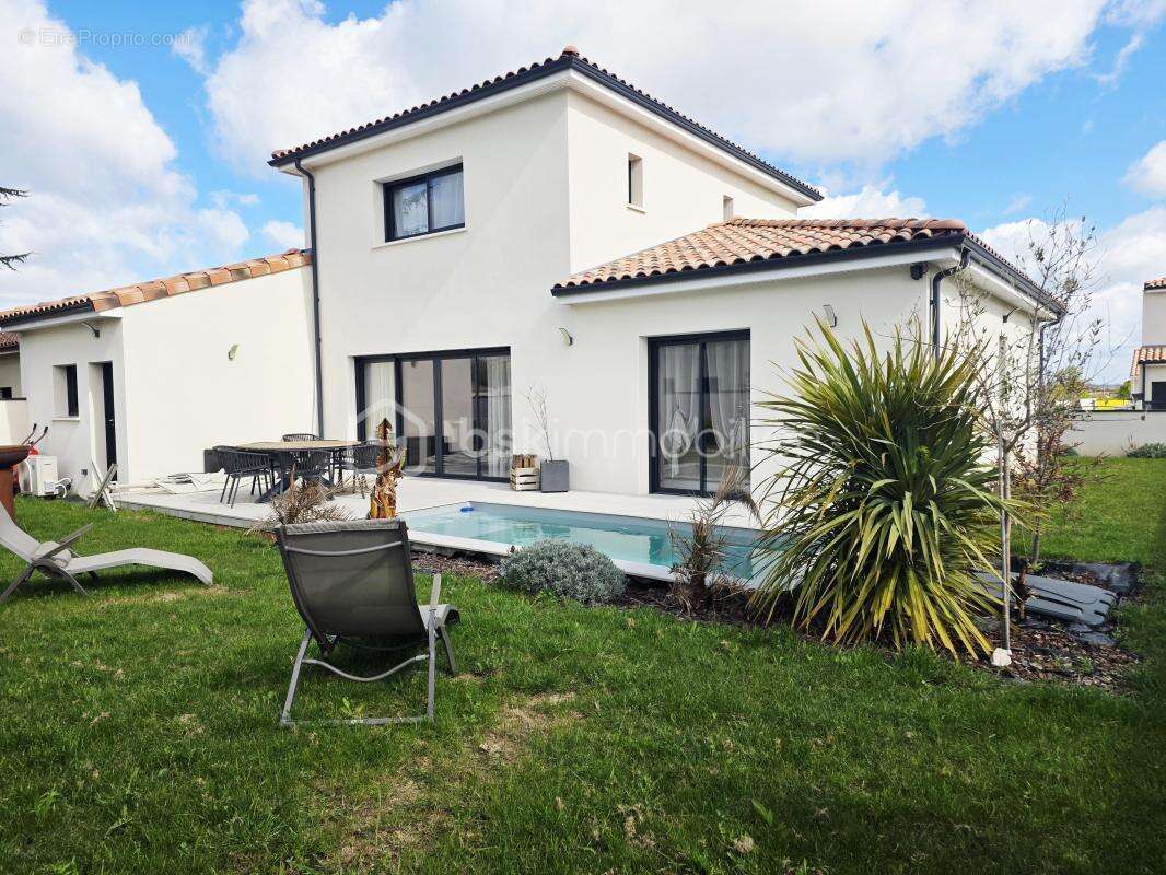 Maison à MERVILLE
