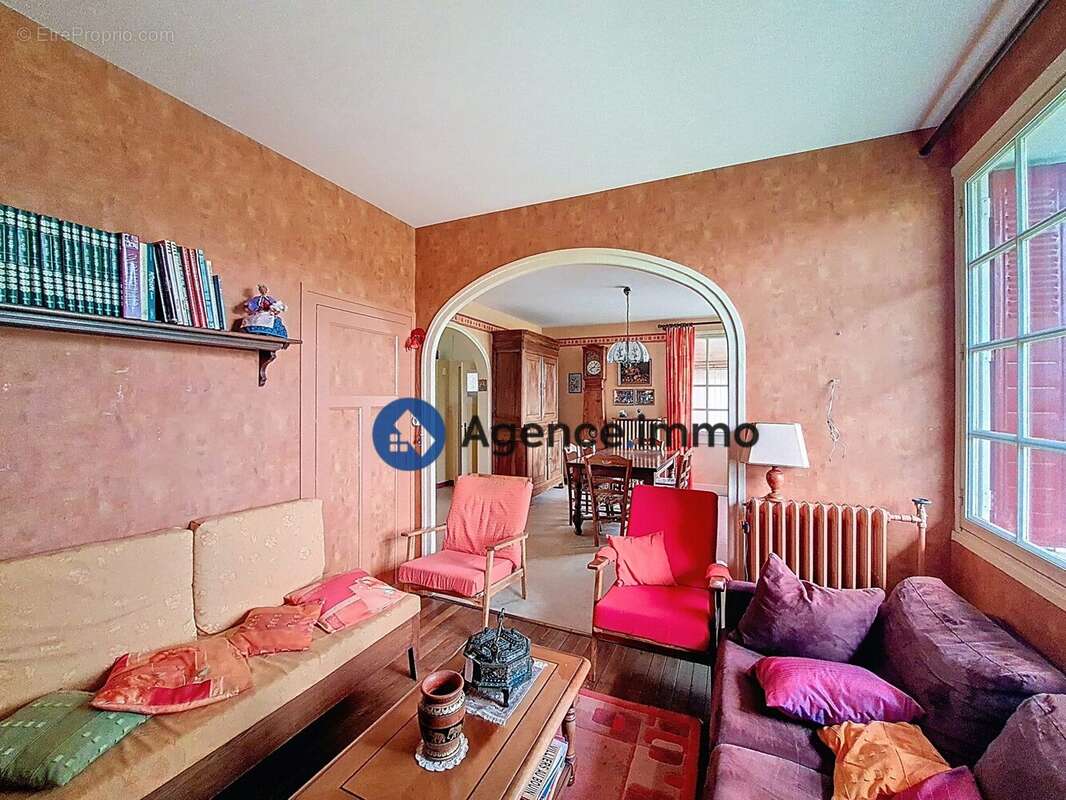 Maison à VILLIERS-AU-BOUIN