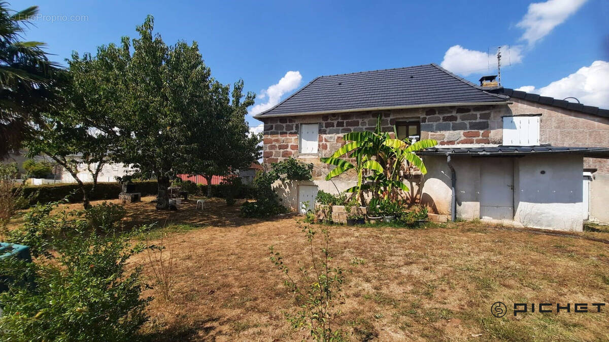 Maison à YSSANDON