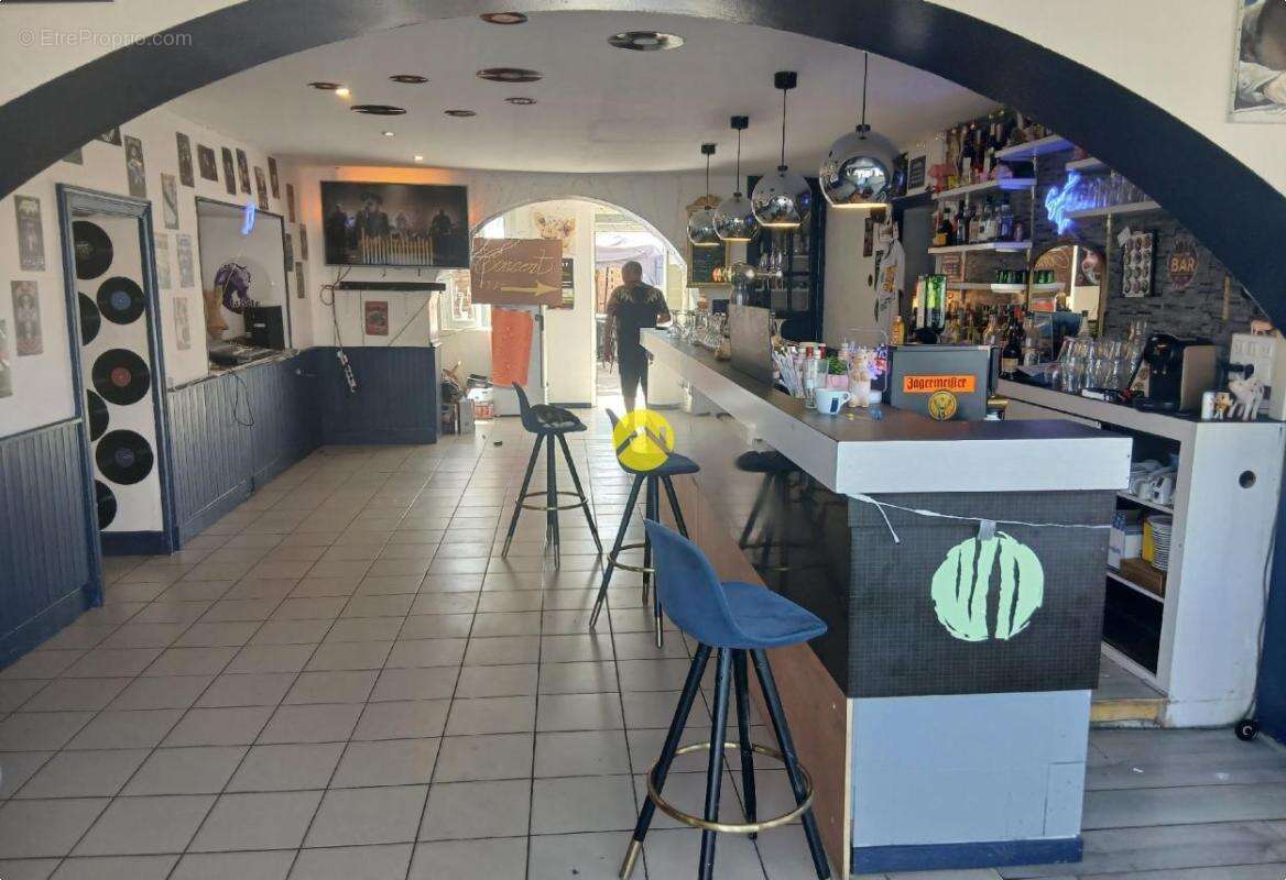 Fonds de commerce - photo 2