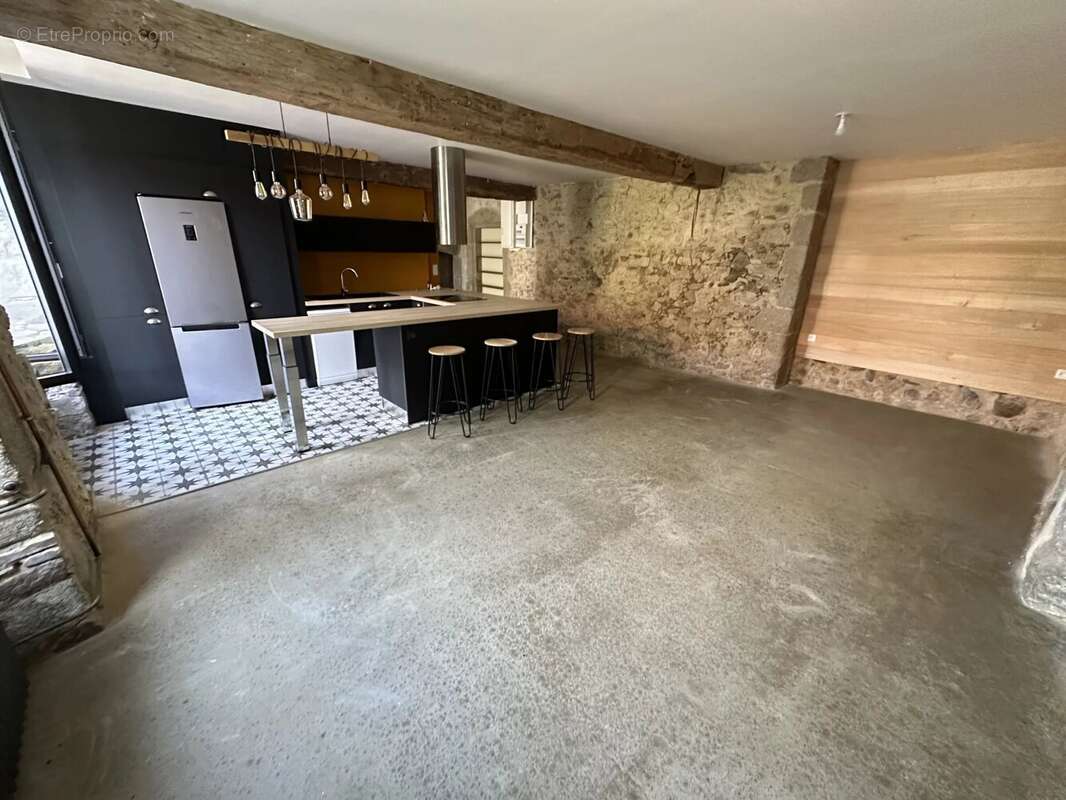 Maison 130 m² à Bressuire  - photo 6