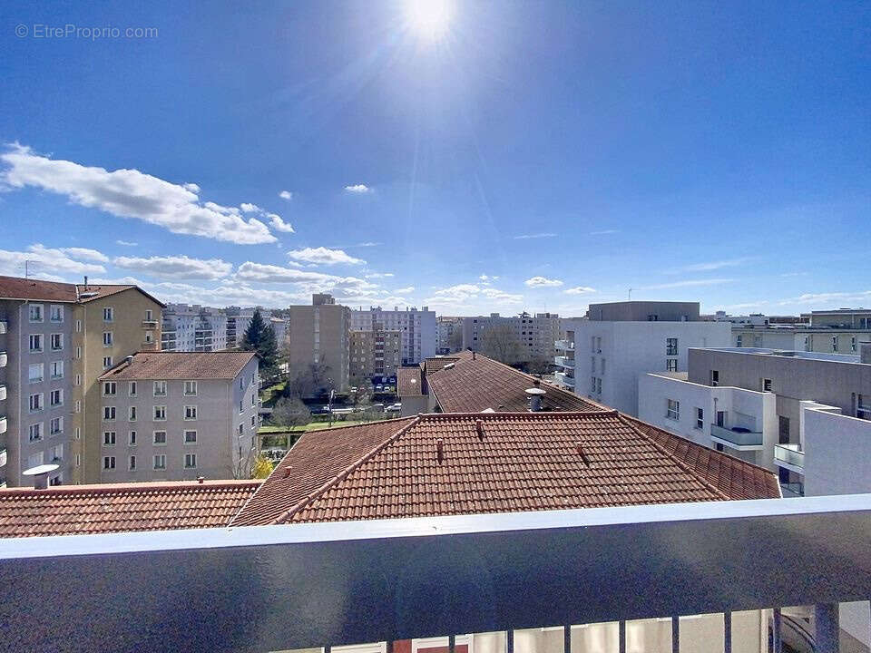 Appartement à VILLEURBANNE
