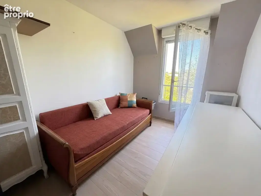 Tours nord - beau t3 avec place de parking privative - copropriete avec piscine - photo 6